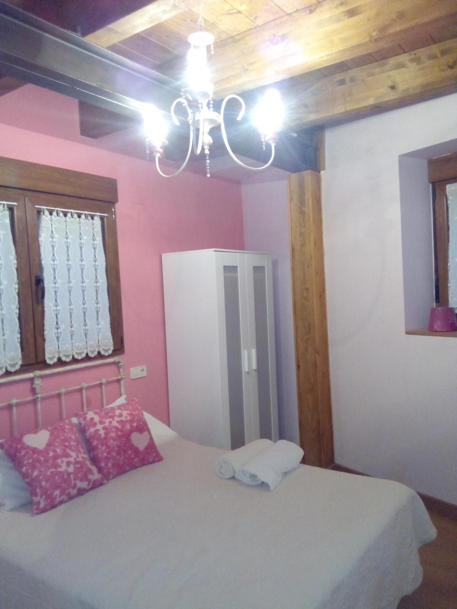 Casa Javier Guest House Rodellar Rom bilde