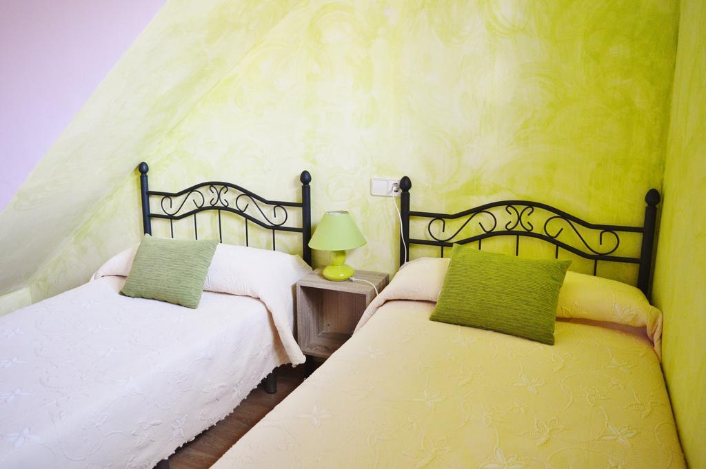 Casa Javier Guest House Rodellar Rom bilde
